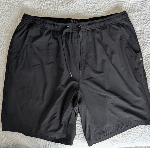 Quince Athletic Shorts Men's Black with Performance Tech Active Wear Work out - Picture 1 of 8